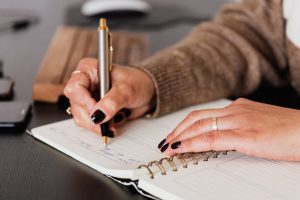 Jak napisać wypowiedzenie umowy o pracę